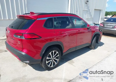 2022 Toyota Corolla Cross Xle from USA, damaged, VIN 7MUDAABGXNV016585